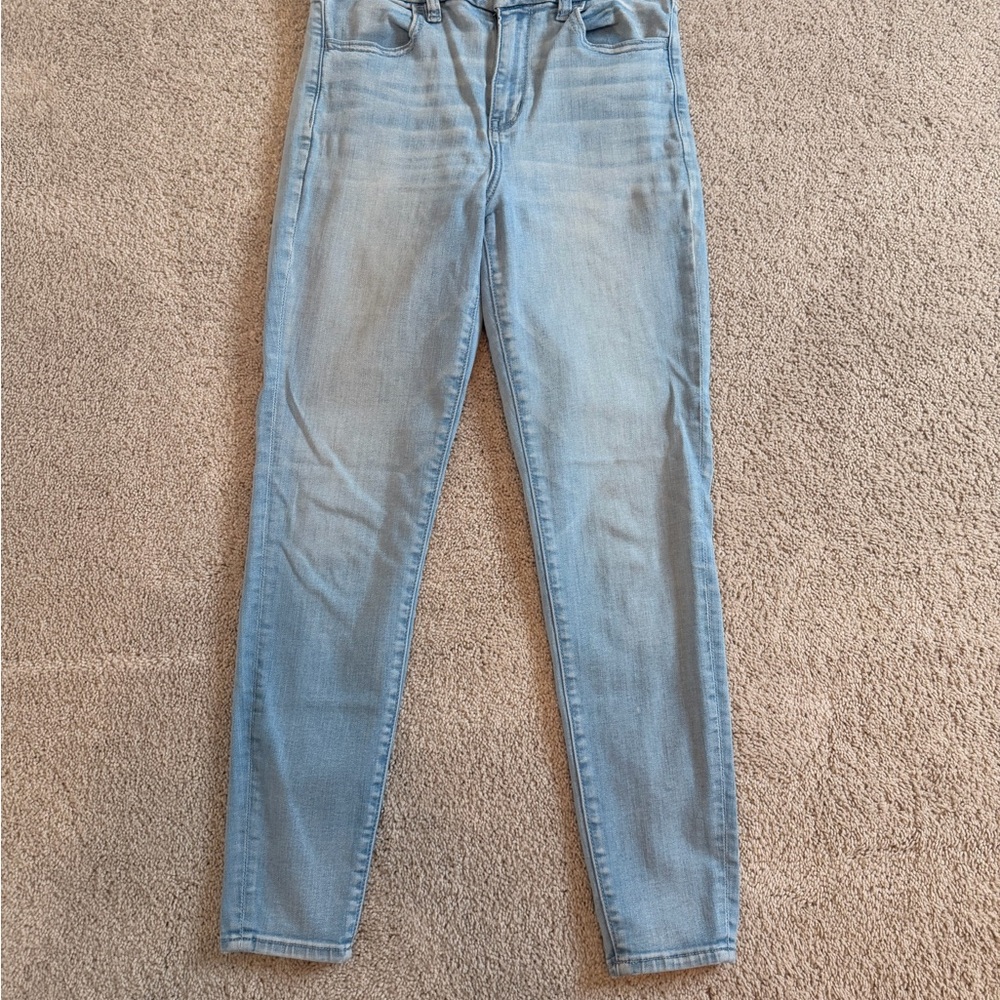American Eagle Outfitters Women's Light Blue Curvy Hi Rise Jegging